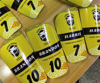 Espinilleras de fútbol personalizadas